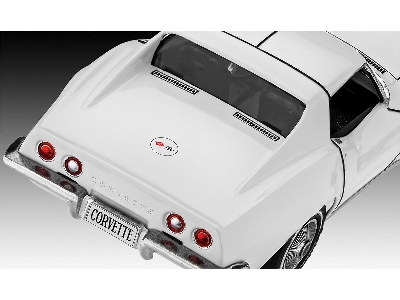 Chevrolet Corvette C3 (1969) Starter Kit (Revell Classics) - zdjęcie 7