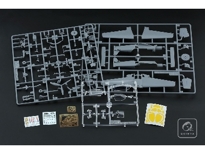 Sukhoi Su-31 Model Kit - zdjęcie 2