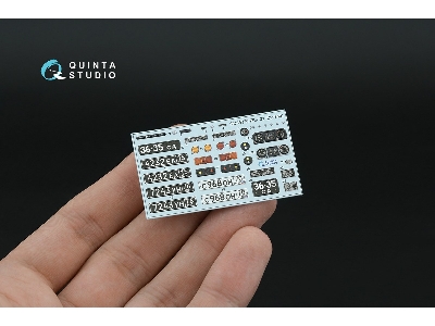Zil-131 - 3d-printed & Coloured Interior On Decal Paper (For Zvezda Kits) - zdjęcie 3