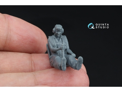 Svetlana Sitting In Su-31 (1 Figure 3d-printed / For Quinta Models Kits) - zdjęcie 5
