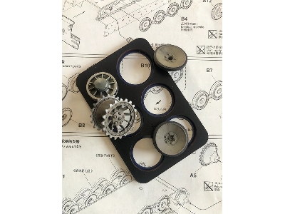 Tiger I Ausf. E - Quickwheel Masks (For Tiger Model Kits) - zdjęcie 1