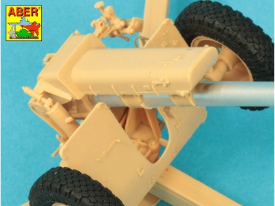 Lufa do radzieckiej 122mm  haubicy D-30 również używanej na podwoziu syryjskiego czołgu T-34 - zdjęcie 5