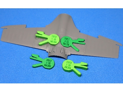 Polikarpov I-16 Type 5 - Wheel Bay Plugs (For Zvezda Kits) - zdjęcie 2
