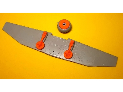 Reggiane Re.2002 Ariete - Wheel Bay Plugs (For Italeri Kits) - zdjęcie 2
