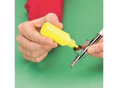 Sp30kc-eu Gravity Feed Airbrush And Compressor Kit - zdjęcie 3