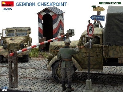 German Checkpoint - 3t Cargo Truck 3,6-36s & Kfz.1 Type 170vk With Feldgendarmerie (Big Set) - zdjęcie 4