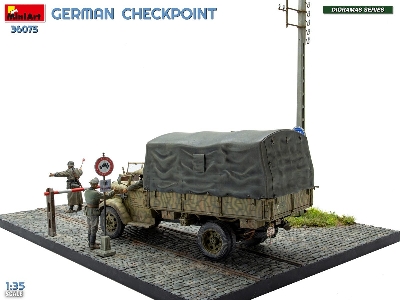 German Checkpoint - 3t Cargo Truck 3,6-36s & Kfz.1 Type 170vk With Feldgendarmerie (Big Set) - zdjęcie 35