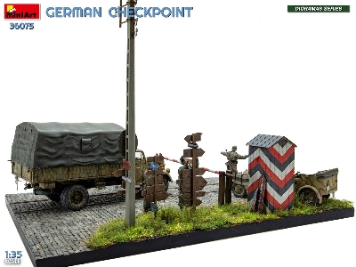 German Checkpoint - 3t Cargo Truck 3,6-36s & Kfz.1 Type 170vk With Feldgendarmerie (Big Set) - zdjęcie 63