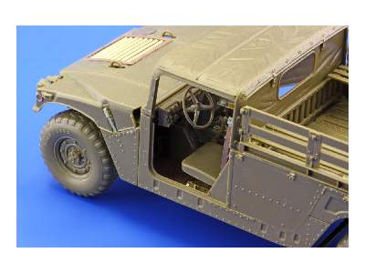  M-1097 Cargo Carrier 1/35 - Italeri - blaszki - zdjęcie 3