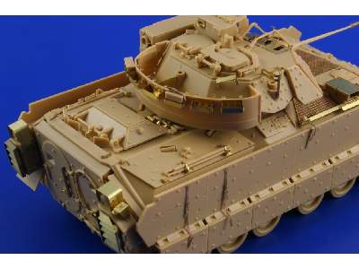  M-2A2 OIF 1/35 - Academy Minicraft - blaszki - zdjęcie 9