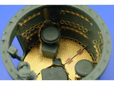  M-3 Lee interior 1/35 - Academy Minicraft - blaszki - zdjęcie 8