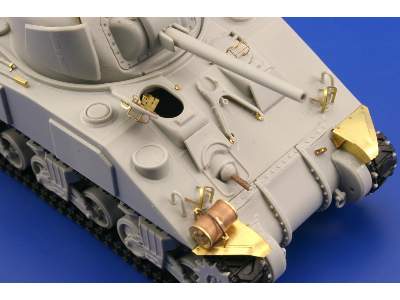  M-4 Sherman 1/48 - Hobby Boss - blaszki - zdjęcie 10