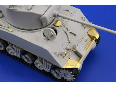  M-4A3 Sherman (76mm) W 1/48 - Hobby Boss - blaszki - zdjęcie 8