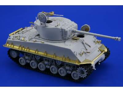  M-4A3E8 Sherman 1/48 - Hobby Boss - blaszki - zdjęcie 7