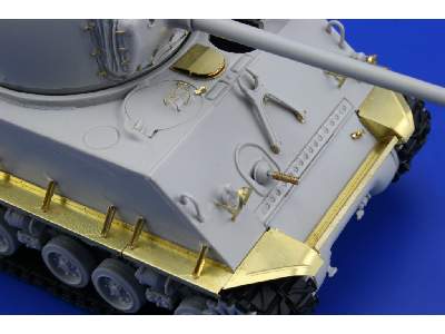  M-4A3E8 Sherman 1/48 - Hobby Boss - blaszki - zdjęcie 8