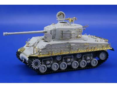  M-4A3E8 Sherman sandbag hull protection 1/48 - Hobby Boss - bla - zdjęcie 3