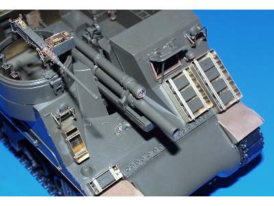  M-7 1/35 - Italeri - blaszki - zdjęcie 9