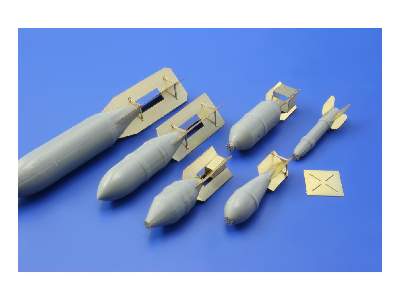  Il-2 armament and bomb tails 1/32 - Hobby Boss - blaszki - zdjęcie 5