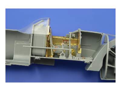  Il-2 single seater interior S. A. 1/32 - Hobby Boss - blaszki - zdjęcie 4