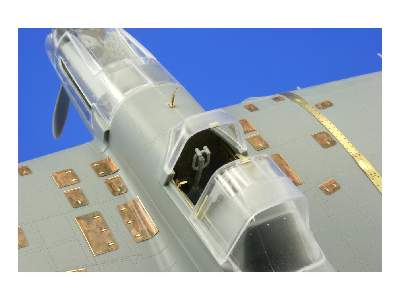  Il-2 single seater interior S. A. 1/32 - Hobby Boss - blaszki - zdjęcie 11