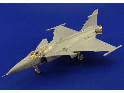  JAS-39 Gripen 1/48 - Italeri - blaszki - zdjęcie 10