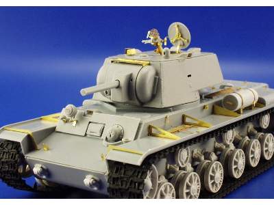  KV-8 Flamethrower 1/35 - Eastern Express - blaszki - zdjęcie 6