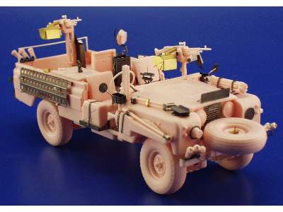  Land Rover SAS 1/35 - Tamiya - blaszki - zdjęcie 2