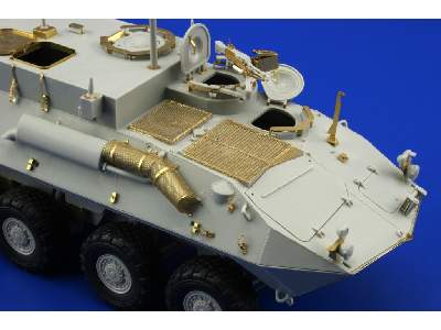  LAV AT 1/35 - Trumpeter - blaszki - zdjęcie 5