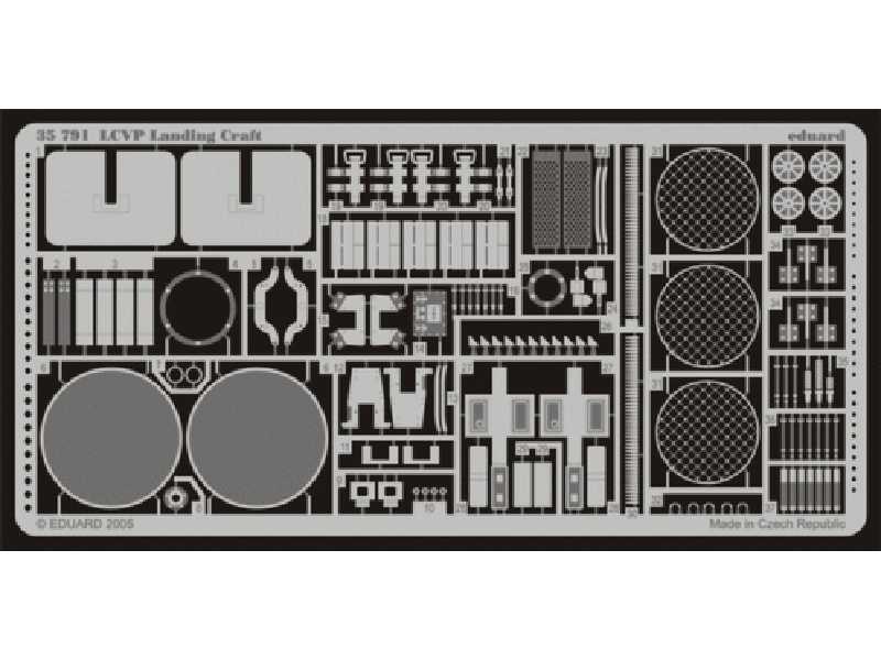  LCVP Landing Craft 1/35 - Italeri - blaszki - zdjęcie 1