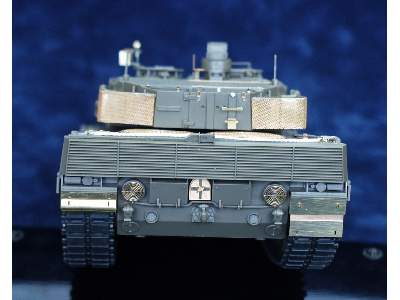  Leopard 2A5 1/35 - Tamiya - blaszki - zdjęcie 5