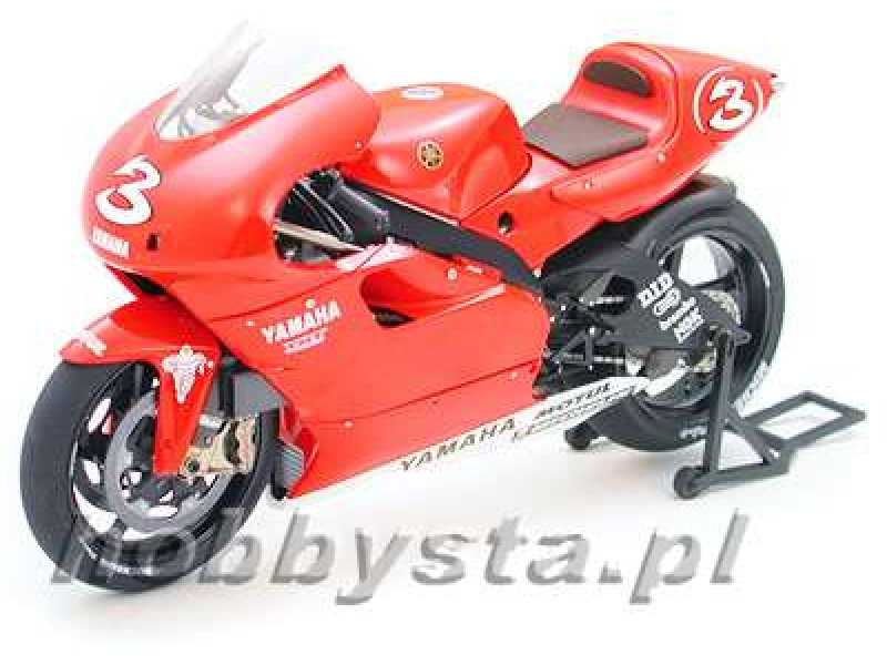 Factory Yamaha YZR500 '01 - zdjęcie 1 Factory Yamaha YZR500 '01 - zdjęcie 1