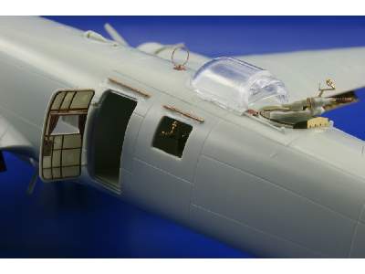  Fw 200C Condor exterior 1/72 - Revell - blaszki - zdjęcie 6