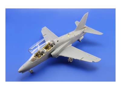  Hawk T1 Mk.53 exterior 1/32 - Revell - blaszki - zdjęcie 2