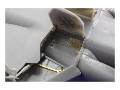  Hawk T1 Mk.53 exterior 1/32 - Revell - blaszki - zdjęcie 12