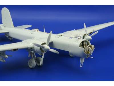  He 177 Greif with HS 293 S. A. 1/72 - Revell - blaszki - zdjęcie 6