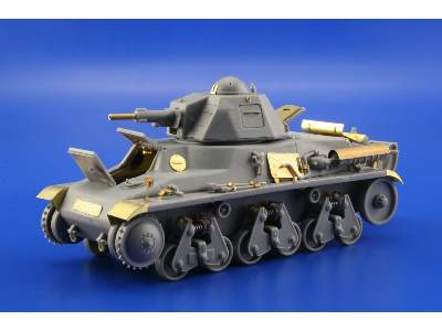  Hotchkiss H-39 (H) 1/35 - Bronco - blaszki - zdjęcie 4