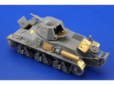  Hotchkiss H-39 (H) 1/35 - Bronco - blaszki - zdjęcie 10