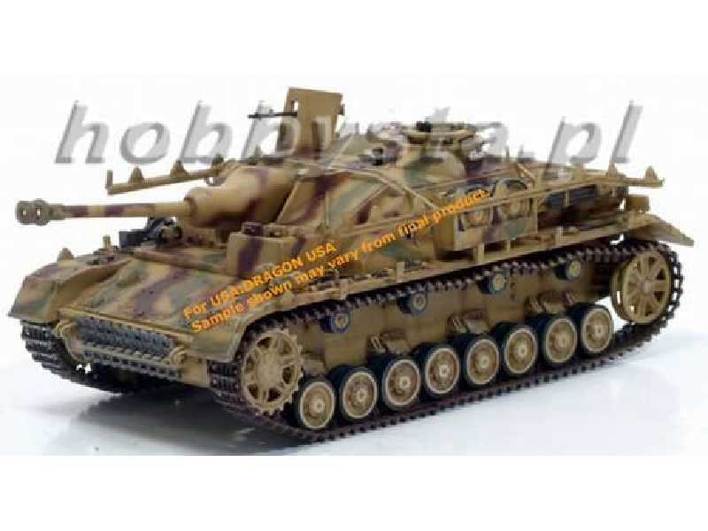 StuG IV (Early Production), StuG Brigade 912, Courland 1944 - zdjęcie 1 StuG IV (Early Production), StuG Brigade 912, Courland 1944 - zdjęcie 1