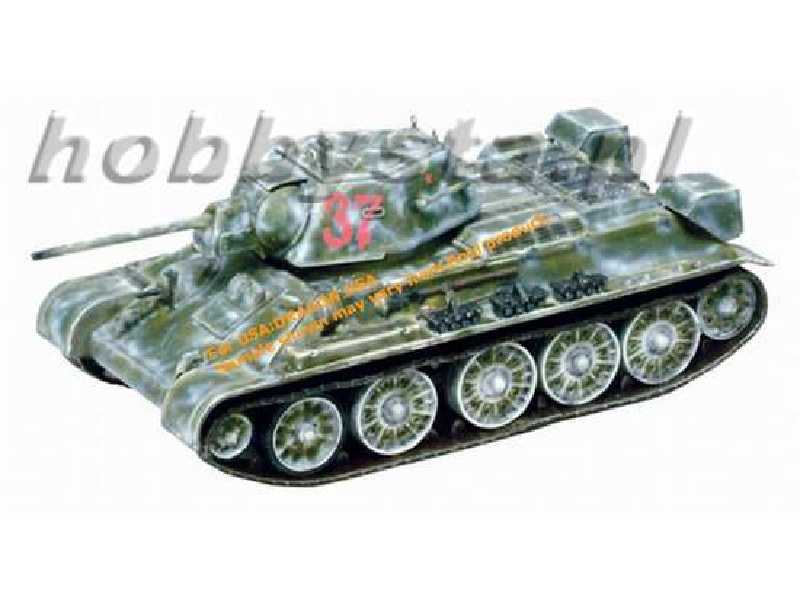 T-34/76 Mod. 1942 "Red 37", 26th Armored Brigade - zdjęcie 1 T-34/76 Mod. 1942 "Red 37", 26th Armored Brigade - zdjęcie 1