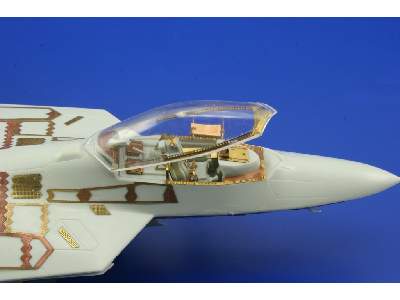  F-22 S. A. 1/72 - Revell - blaszki - zdjęcie 4