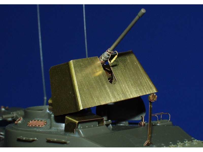 M41A3 Walker Bulldog 1/35 - Sky Bow - blaszki - zdjęcie 1 M41A3 Walker Bulldog 1/35 - Sky Bow - blaszki - zdjęcie 1