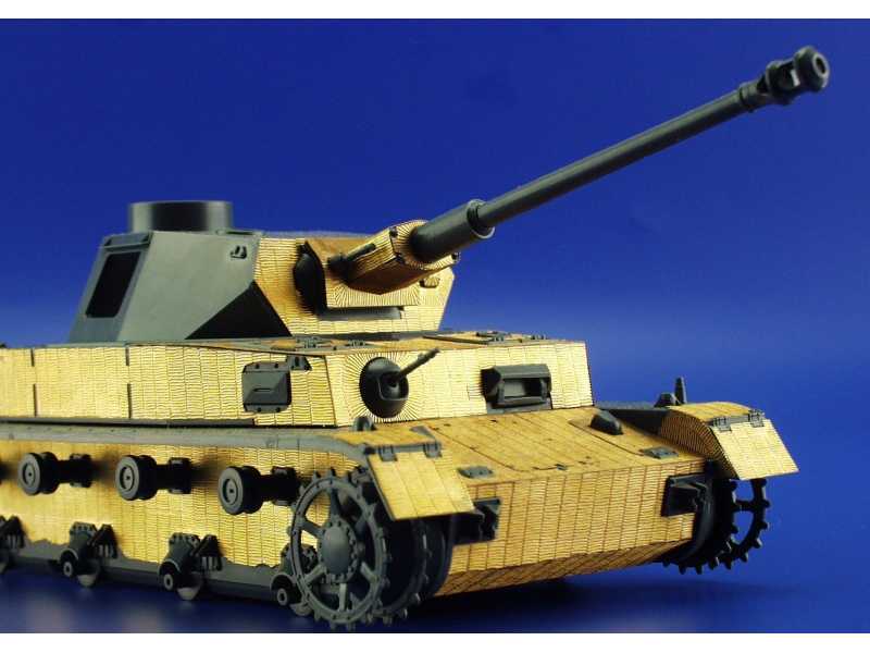 Zimmerit Pz. IV Ausf. H 1/35 - Italeri - blaszki - zdjęcie 1 Zimmerit Pz. IV Ausf. H 1/35 - Italeri - blaszki - zdjęcie 1