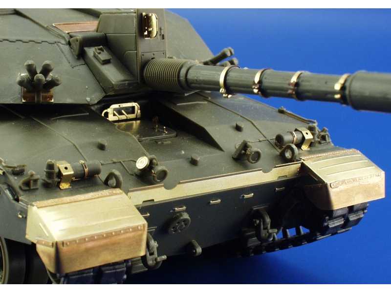 Challenger II 1/35 - Trumpeter - blaszki - zdjęcie 1 Challenger II 1/35 - Trumpeter - blaszki - zdjęcie 1