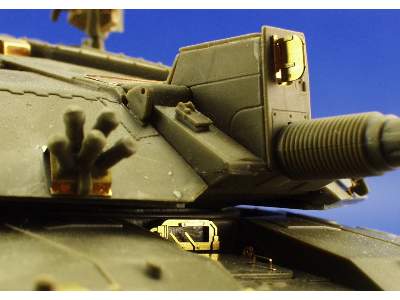  Challenger II MBT/  KFOR 1/35 - Trumpeter - blaszki - zdjęcie 4