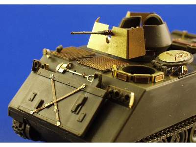  M-113A1 1/72 - Italeri - blaszki - zdjęcie 5