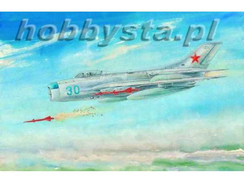 Mikoyan-Gurevich MiG-19M Farmer E - zdjęcie 1 Mikoyan-Gurevich MiG-19M Farmer E - zdjęcie 1