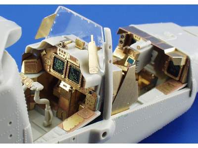  AH-64D Longbow interior 1/32 - Kangan - blaszki - zdjęcie 4