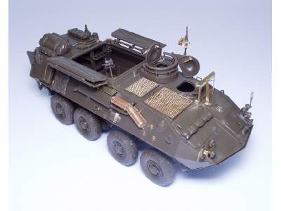  LAV-25 Mortar Carrier 1/35 - Italeri - blaszki - zdjęcie 5