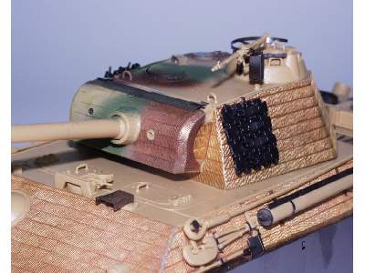  Panther Ausf. G early Zimmerit Vertical 1/35 - Tamiya - blaszki - zdjęcie 4