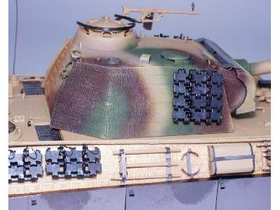  Panther Ausf. G early Zimmerit Vertical 1/35 - Tamiya - blaszki - zdjęcie 5